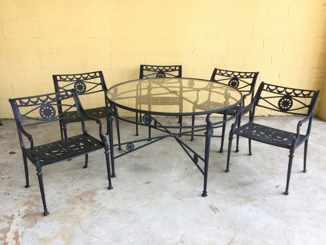 Molla (6)-piece cast aluminum dining suite (1 of 9)