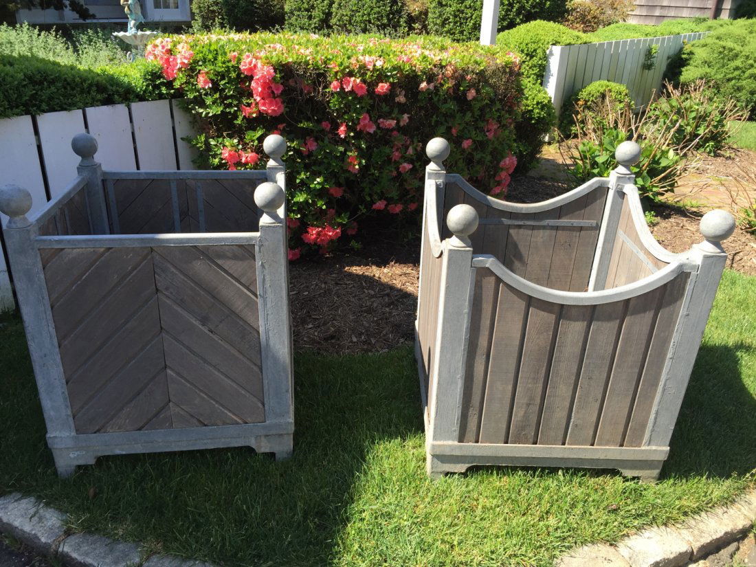 Pair large zinc and wood planters (1 of 5)