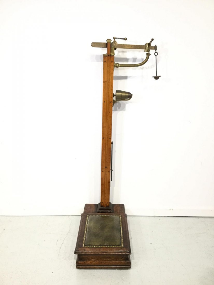 Antique English oak Jockey scale (1 of 10)
