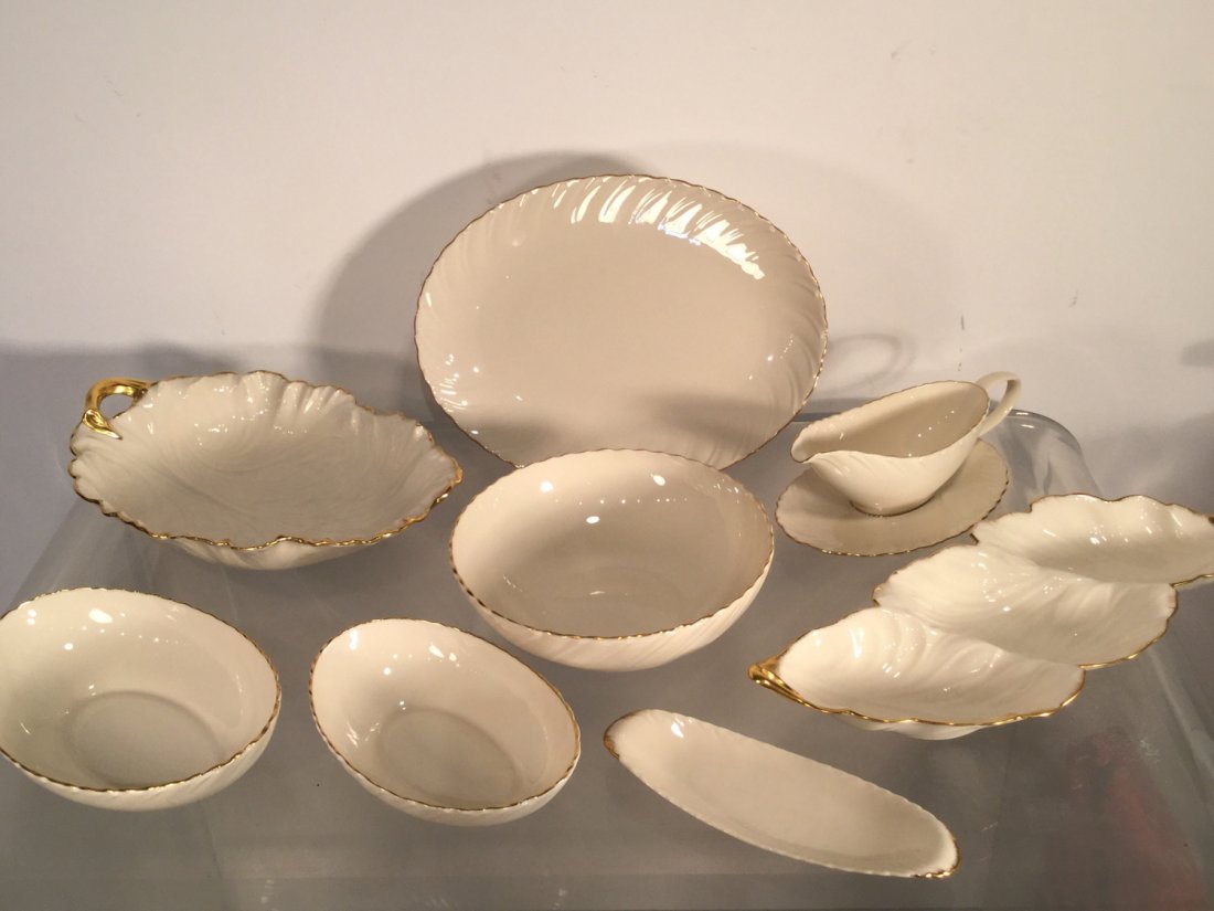 Lenox porcelain "Laurent" serving pieces (1 of 8)