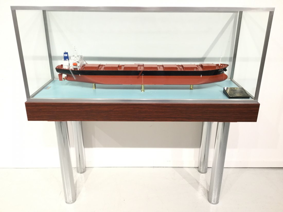 "Giant Pescadores" 1/200 scale ship model (1 of 10)