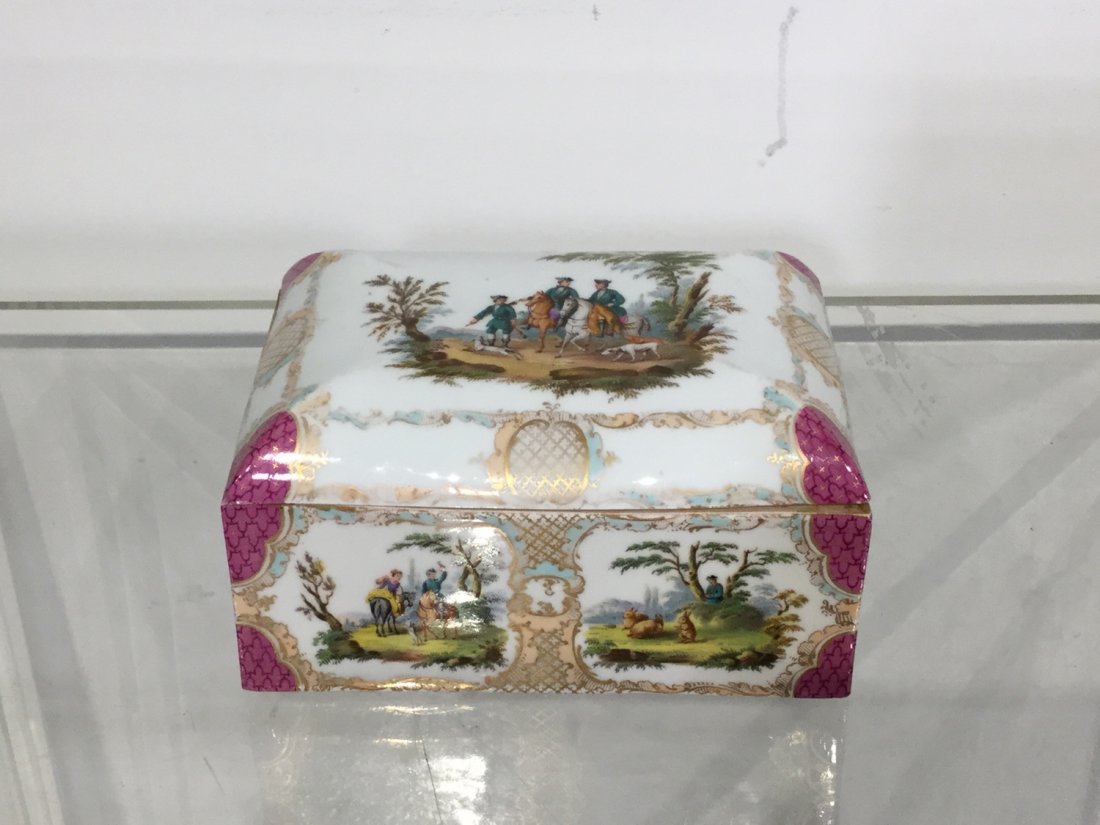Antique Meissen hand painted porcelain box (1 of 9)