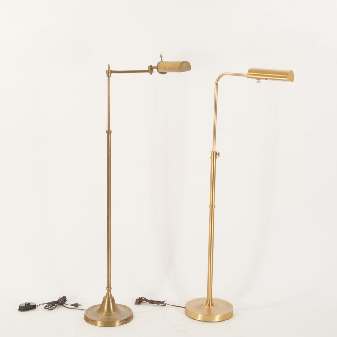 (2) nice quality brass decorator swing arm lamps (1 of 9)