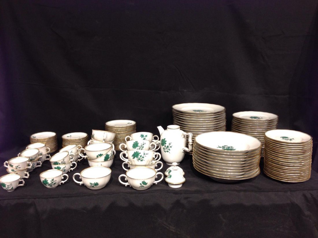(152) pcs. Augarten Wien porcelain dinner service (1 of 10)