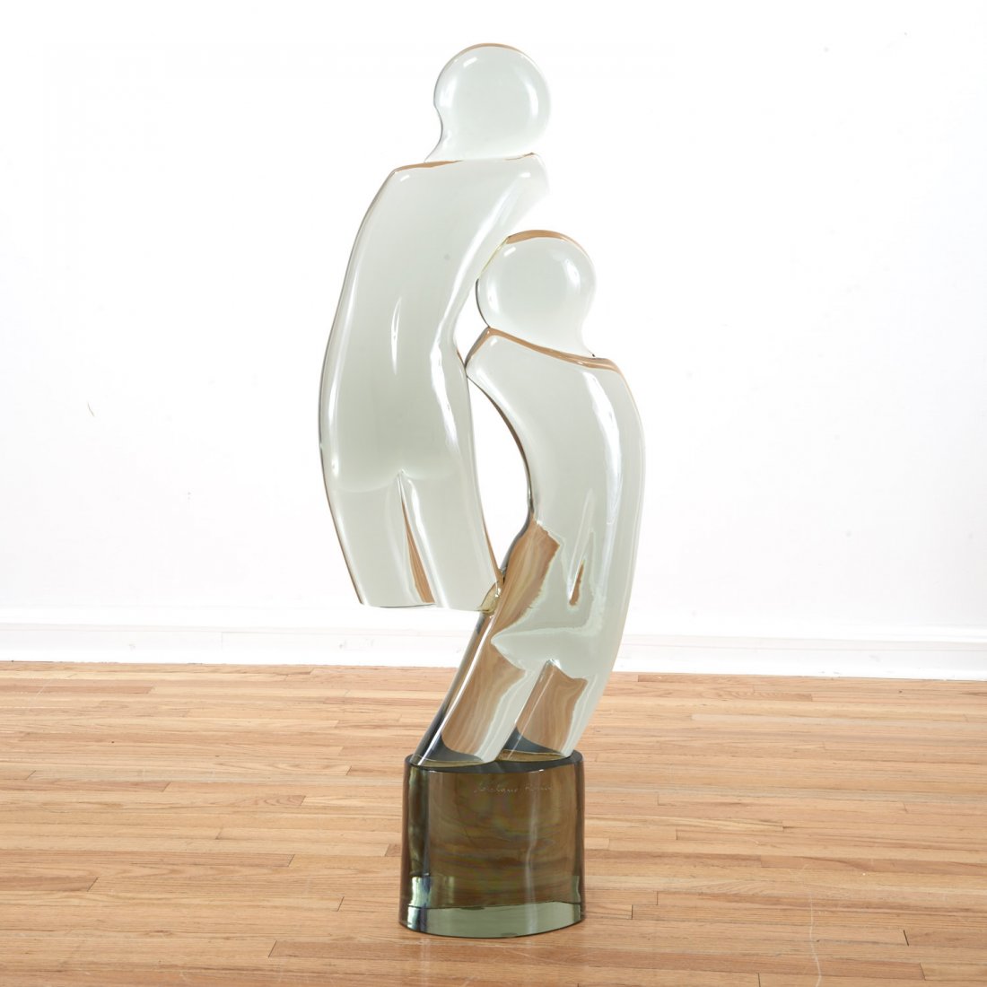 Loredano Rosin, glass sculpture: Loredano Rosin, glass sculpture, Lordedano Rosin (Italian, 1936-1991), "Italian Twins", glass, signed "Loredano Rosin", 39"h x 15"w x 5"d Provenance: Property from a Hewlett Bay, NY Estate - The water