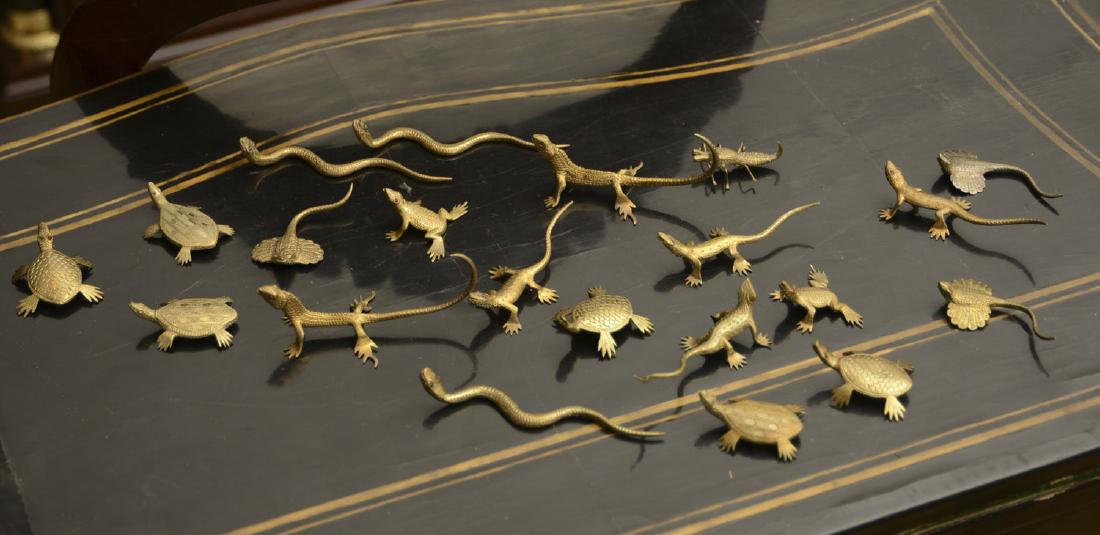 Set (21) brass "Creepy Crawlie" place card holders (1 of 5)