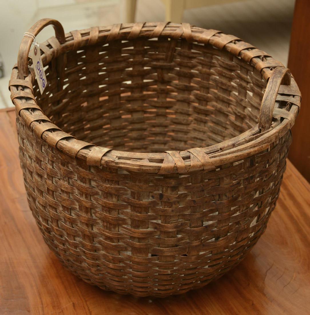 Antique splint wood gathering basket (1 of 5)