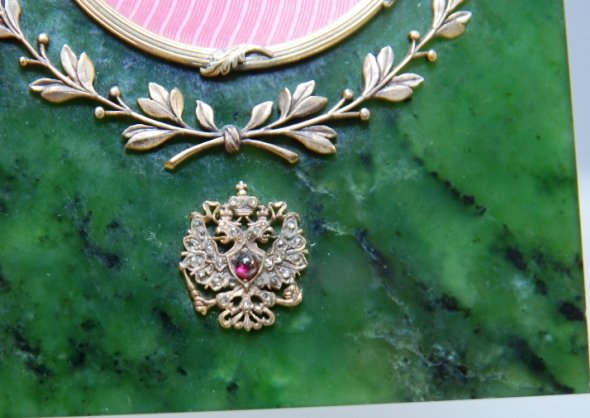 RUSSIAN NEPHRITE AND GUILLOCHE CLOCK - 3