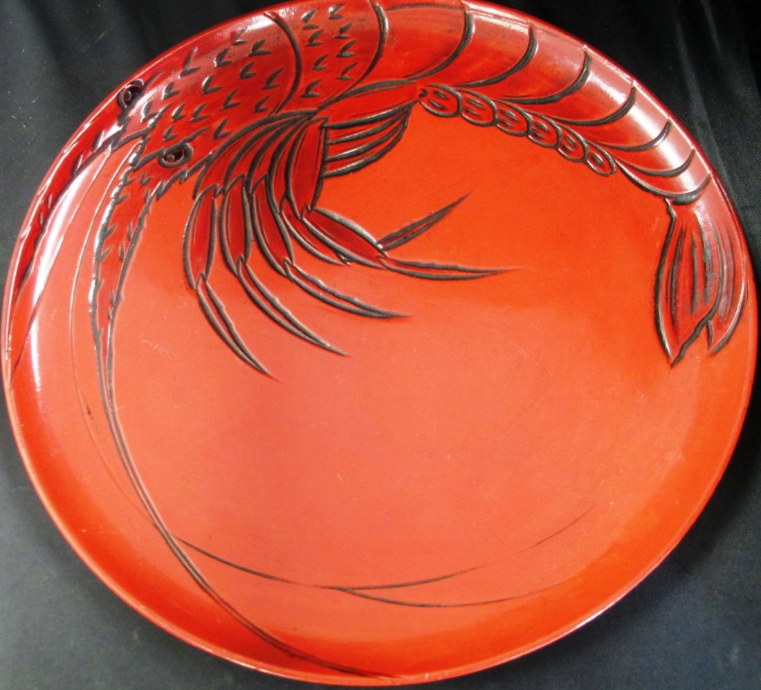 ANTIQUE JAPANESE KAMAKURA LOBSTER PLATE Wood Lacquer: ANTIQUE JAPANESE KAMAKURA LOBSTER PLATE Wood Lacquer Kamakura Plate. Circa 1900 Measures 12.5" Diameter.