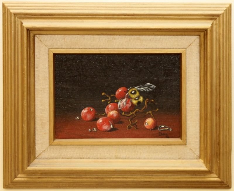 STILL LIFE OIL PAINTING ON ARTIST BOARD SIGNED: Oil painting on artist board depicting grapes with drops of water and bee. Signed Davis lower right and dated 1976. Mounted in gold painted frame with matting. Measures 5" height x 7" width + 2 1/2" f