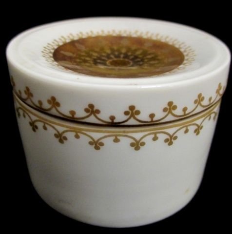 ROSENTHAL PORCELAIN BJORN WIINBLAD POWDER BOX: ROSENTHAL PORCELAIN BJORN WIINBLAD POWDER BOX. 1.75" X 2.25"