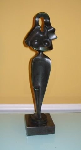 ARCHIPENKO RUSSIAN-UKRAINIAN BRONZE: RUSSIAN-UKRAINIAN BRONZE SCULPTURE after ALEXANDER ARCHIPENKO (1887-1964), height: 13.5, with marble base 3.5" x 3.5", signed Archipenko and dated 1917