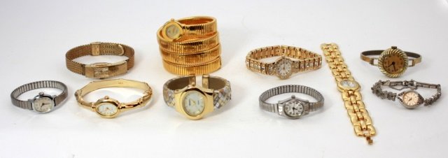 (10) WOMENS SIGNED WATCHS: (10) WOMENS SIGNED WATCHS ( TIMEX, JALGA, GENEVA, ETC) 436.9g