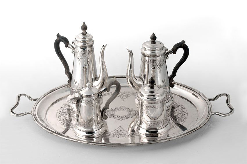 Silver Art - Silver sterling Old Andalusian Tea Set: Measurements: Coffee Teakettle He 21 cm, Width - 11,5 cm Tea Teakettle Height -25cm , Width - 12.5 cmMilk teakettle Height -13 cm , Width - 8.5 cmSugar Height -10 cm , Width - 14.5 cmTray Wid