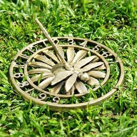 DRAGONFLY SUNDIAL : Dragonfly Sundial - 4.5"H 10"W - Cast Iron