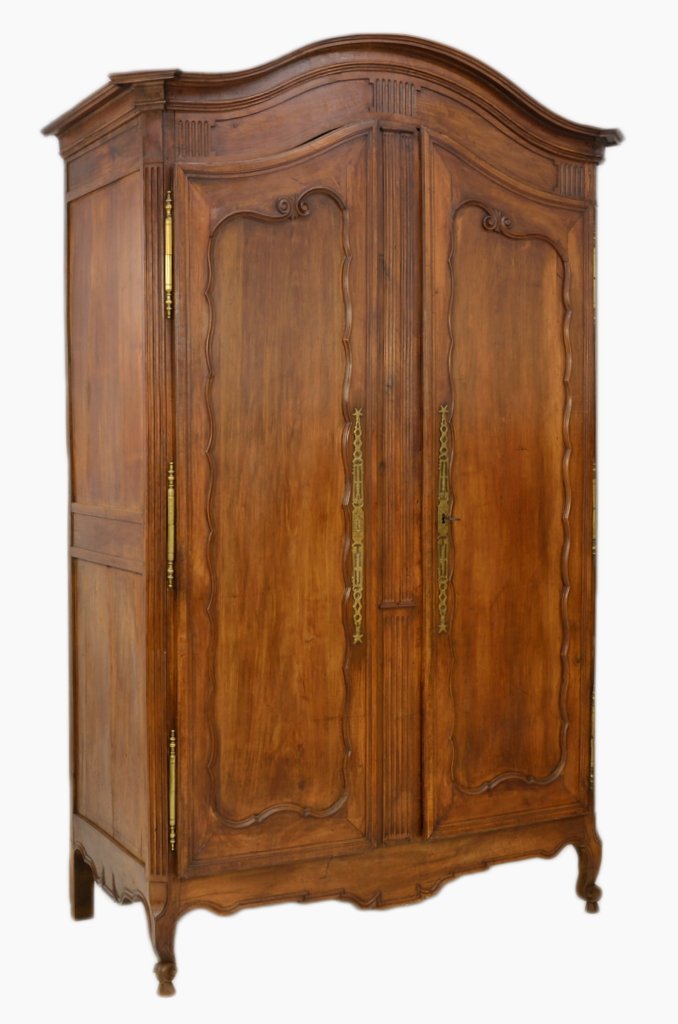 A EXTRA LARGE ANTIQUE LOUIS XV STYLE ARMOIRE WITH: A EXTRA LARGE ANTIQUE LOUIS XV STYLE ARMOIRE WITH NAUTICAL GILT BRASS MOUNTS Late 19th-Early 20th Century Minor wear detected. Overallin very good condition, wear commensurate with age. 101 x 64 x 31