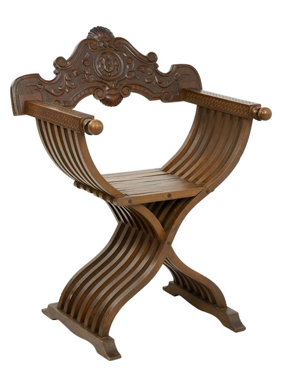 AN ITALIAN ROCOCO SYTLE MAHOGANY FINISH SAVANAROLA: AN ITALIAN ROCOCO SYTLE MAHOGANY FINISH SAVANAROLA CHAIR Early 20th century. In very good condition. 36½ x 27½ x 27¾ inches