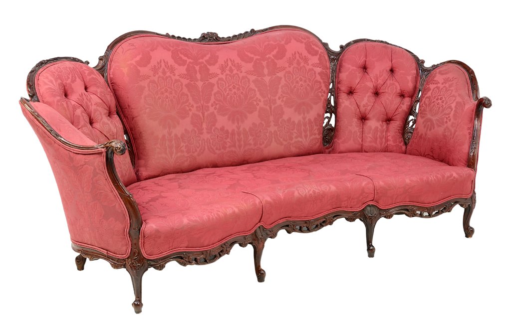 A FIVE-PART VICTORIAN ROCOCO REVIVAL STYLE SETTEE: A FIVE-PART VICTORIAN ROCOCO REVIVAL STYLE SETTEE Early - Mid 20th Century Cushions missing. Overall in good condition.