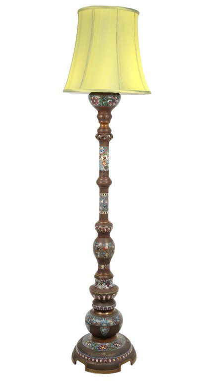 A JAPANESE CHAMPLEVE ENAMEL AND BRONZE FLOOR LAMP: A JAPANESE CHAMPLEVE ENAMEL AND BRONZE FLOOR LAMP A Japanese champleve enamel and bronze floor lamp with vine and flower decoration 74 x 15 x 15 inches.