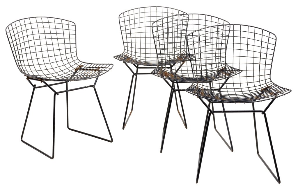 FOUR HARRY BERTOIA STYLE PAINTED BLACK METAL CHAIRS: FOUR HARRY BERTOIA STYLE PAINTED BLACK METAL CHAIRS Bequest of William F. Stern, sold to benefit decorative arts acquisitions for the Museum of Fine Arts, Houston H 30 x W 21 x D 22½ inches.