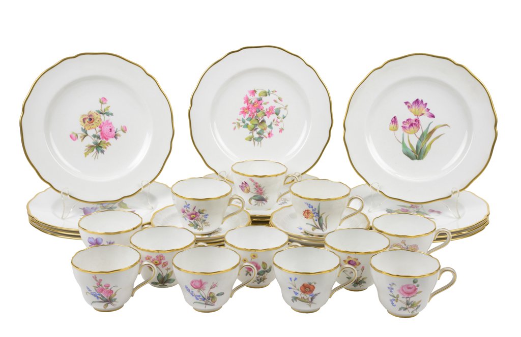 A COPELAND SPODE FOR BLACK, STARR, AND GORHAM DESSERT: A COPELAND SPODE FOR BLACK, STARR, AND GORHAM DESSERT SET FOR TWELVE Comprising 12 teacups, 12 saucers, and 12 dessert plates in assorted hand decorated floral themes, marked to base. 36 pieces total 