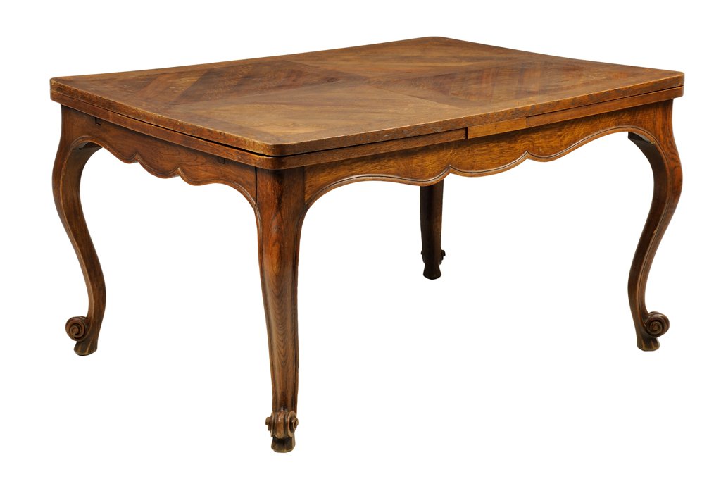A FRENCH PROVINCIAL STYLE EXTENSION DINING TABLE: A FRENCH PROVINCIAL STYLE EXTENSION DINING TABLE The extension dining table having a rectangular parquetry inlaid top over two D-shaped leaves, above the serpentine apron, raised on cabriole legs endi