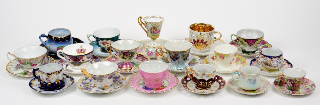 A COLLECTION OF SEVENTEEN PORCELAIN TEACUPS AND SAUCERS: A COLLECTION OF SEVENTEEN PORCELAIN TEACUPS AND SAUCERS Comprising various origins, makers and patterns. Height of tallest 4¼ x diam 6½ inches.