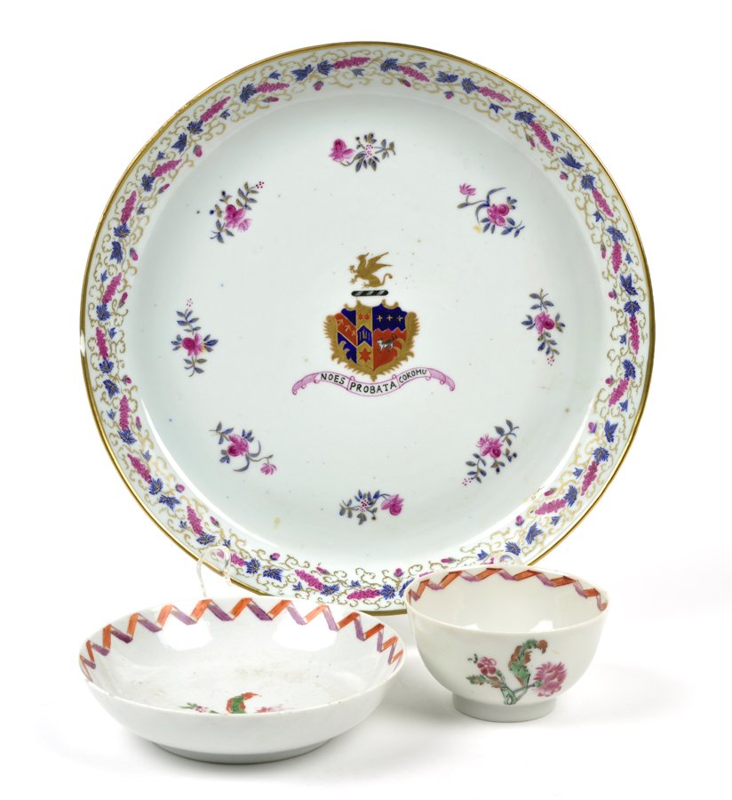 TWO CHINESE EXPORT ARMORIAL PORCELAIN ARTICLES 3 pieces: TWO CHINESE EXPORT ARMORIAL PORCELAIN ARTICLES Comprising a bowl of circular form centering an armorial crest with inscription between polychromed and gilt painted floral sprays, within a conforming s