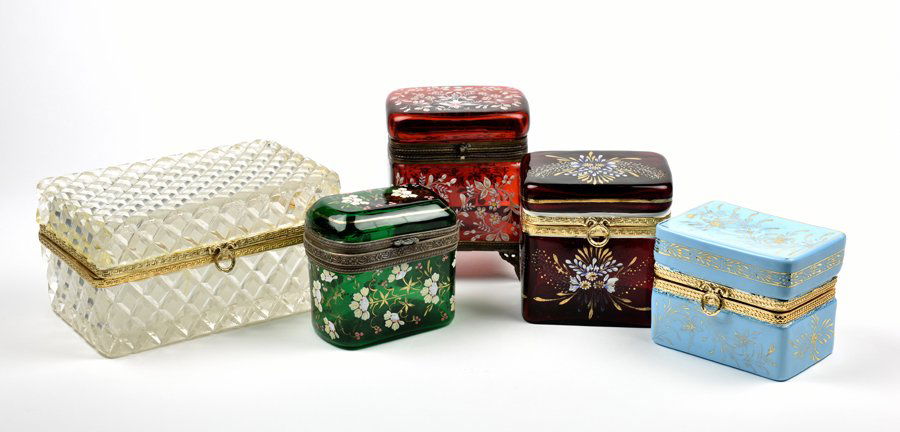 FIVE CONTINENTAL GLASS TABLE CASKETS (1 of 3)