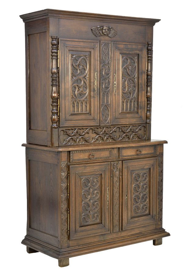 A GOTHIC REVIVAL BUFFET A DEUX CORPS (1 of 5)