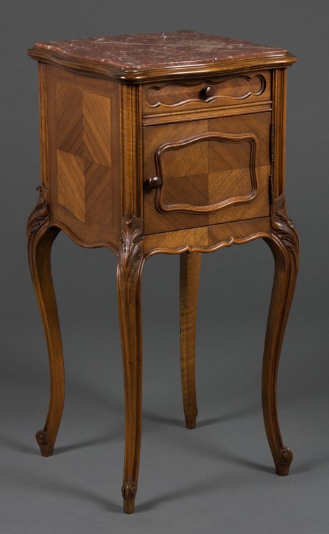 A FRENCH LOUIS XV STYLE BEDSIDE CABINET (1 of 3)