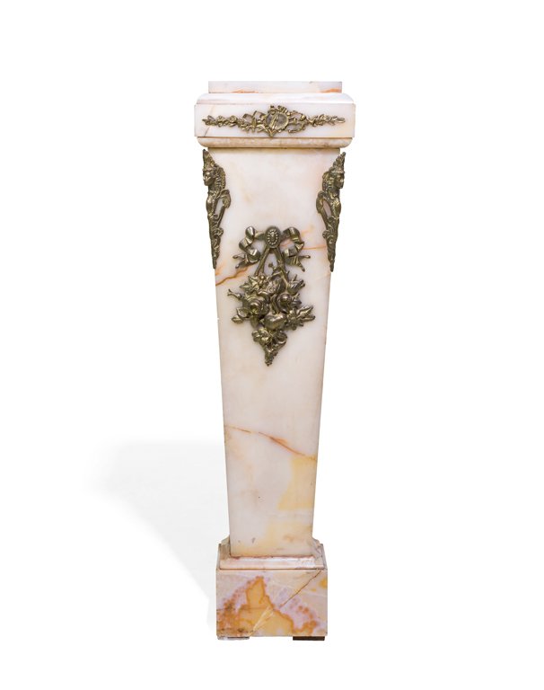 A CONTINENTAL ORMOLU MOUNTED ONYX PEDESTAL (1 of 6)