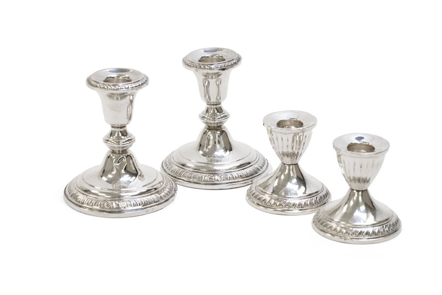 TWO PAIRS OF AMERICAN STERLING SILVER CANDLESTICKS (1 of 3)