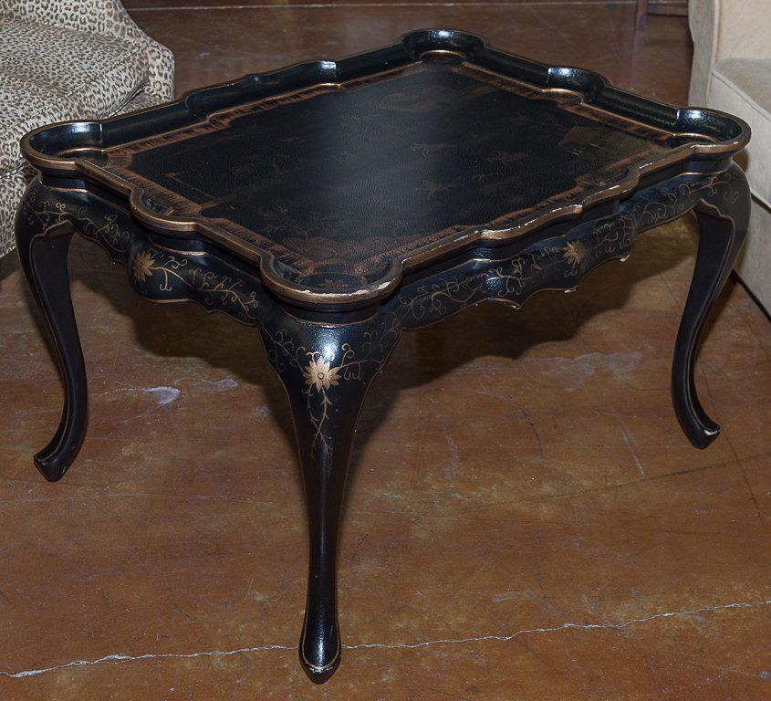 A FAUX LACQUER OCCASIONAL TABLE (1 of 1)