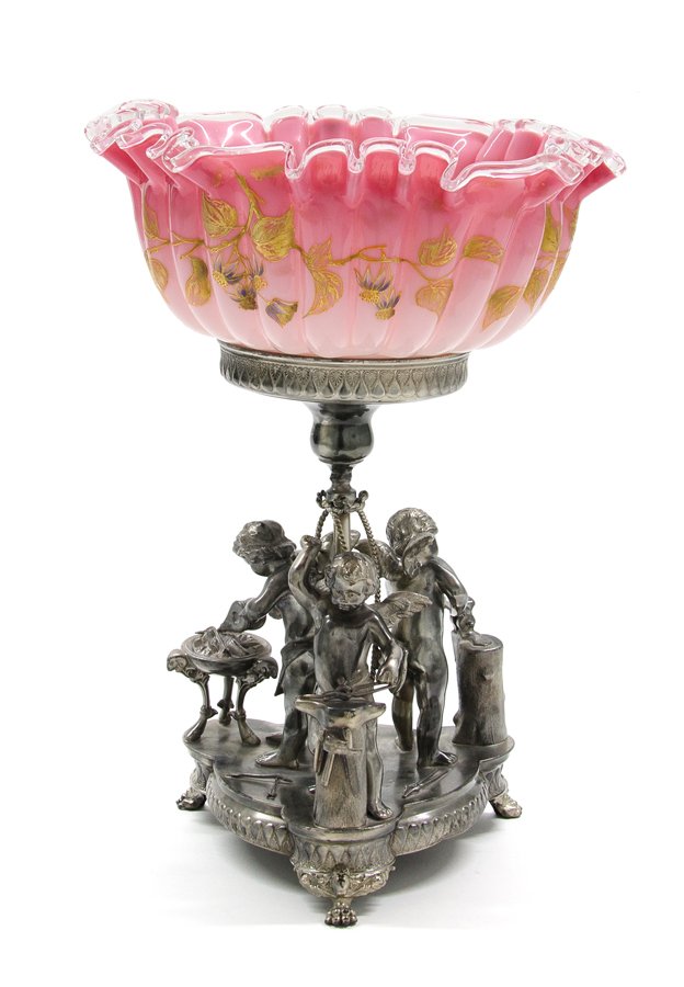 AN AMERICAN SILVER-PLATE FIGURAL CENTER BOWL, WILCOX (1 of 4)