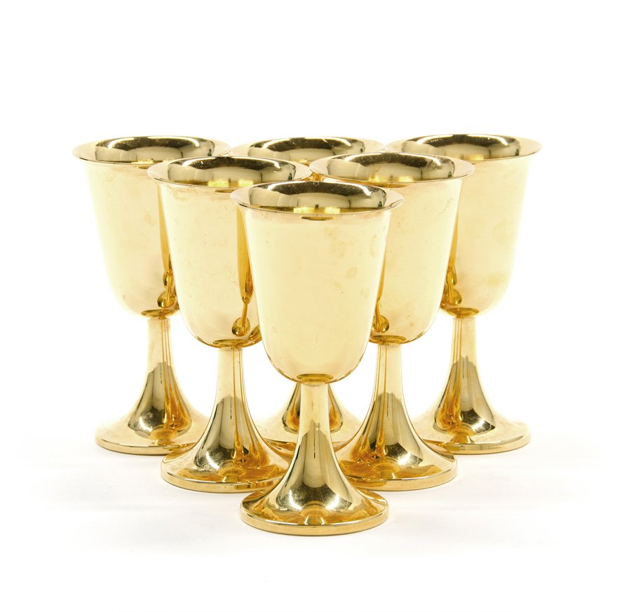 A SET OF SIX AMERICAN 23 KARAT GOLD PLATED GOBLETS, (1 of 2)