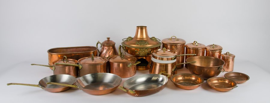 A GROUP OF VARIOUS COPPERWARE ITEMS (1 of 1)