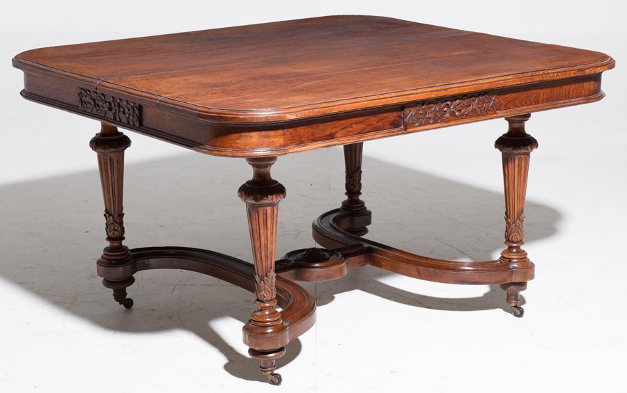 A FRENCH OAK DINING TABLE (1 of 2)