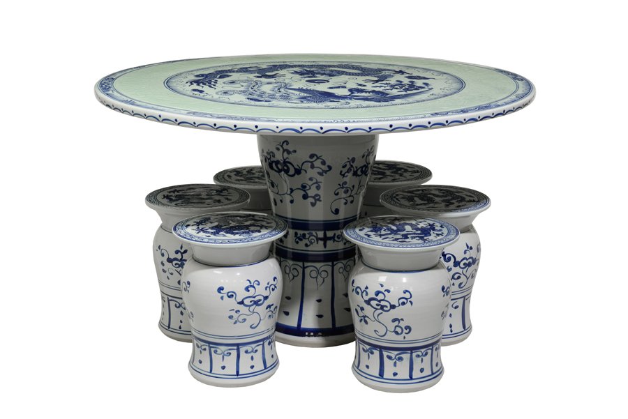 A CHINESE BLUE AND WHITE CERAMIC TABLE WITH SIX (1 of 1)