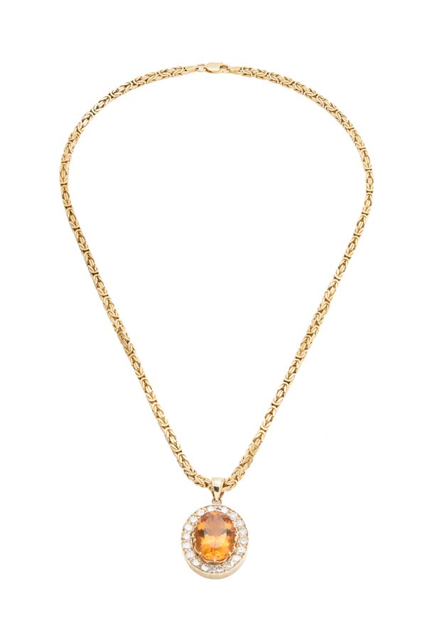 A CITRINE AND DIAMOND PENDANT WITH CHAIN (1 of 1)