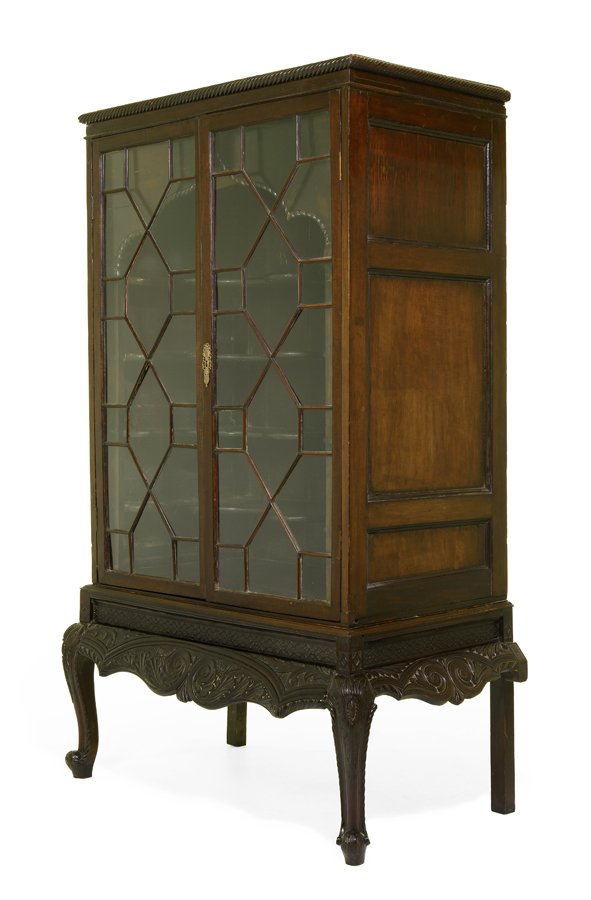 A CHINESE CHIPPENDALE STYLE MAHOGANY VITRINE (1 of 3)