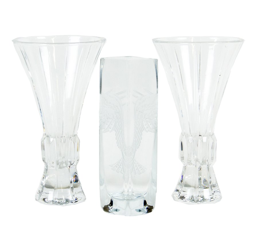 A PAIR OF CRYSTAL VASES (1 of 1)