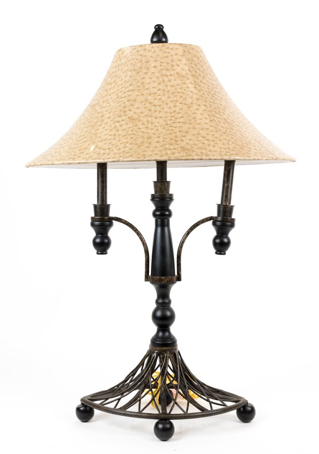 A MODERN TABLE LAMP (1 of 2)