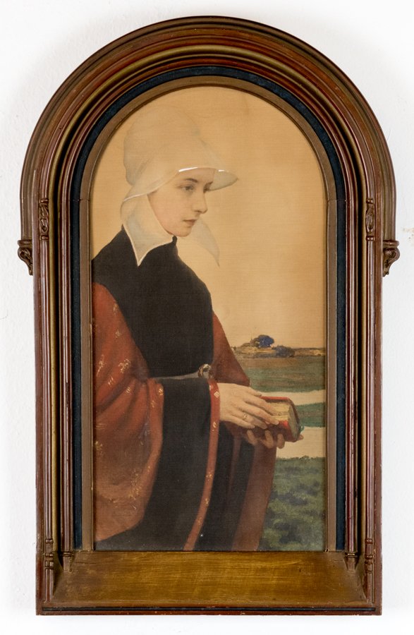 RELIGIOUS WOMAN FRAMED IN A UNIQUE PANEL (1 of 1)