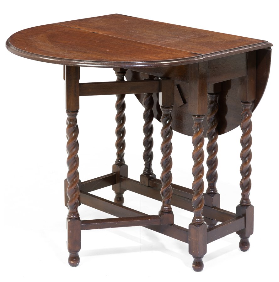 A WILLIAM AND MARY STYLE GATE-LEG TABLE (1 of 1)