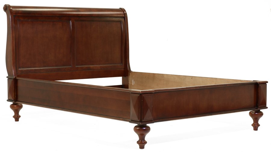 A QUEEN SIZE MAHOGANY SLEIGH BED (1 of 1)