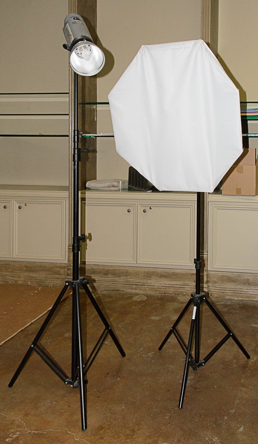 AN INTERFIT SUPERCOOL LITE SPOT LIGHT AND MONOLIGHT KIT (1 of 1)