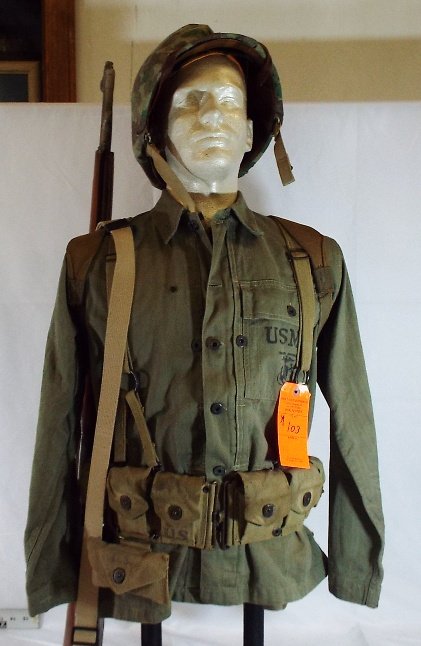US Marines Military Uniform: US Marines uniform comes with accessories & stand. Firearms & grenades are replicas