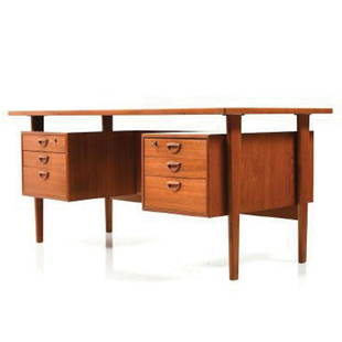 Kai Kristiansen for Feldballes Møbelfabrik: Kai Kristiansen for Feldballes Møbelfabrik Danish Teak Desk, Model FM60Design : 1960Condition : VintageW 180 cm x D 84 cm x H 74 cm