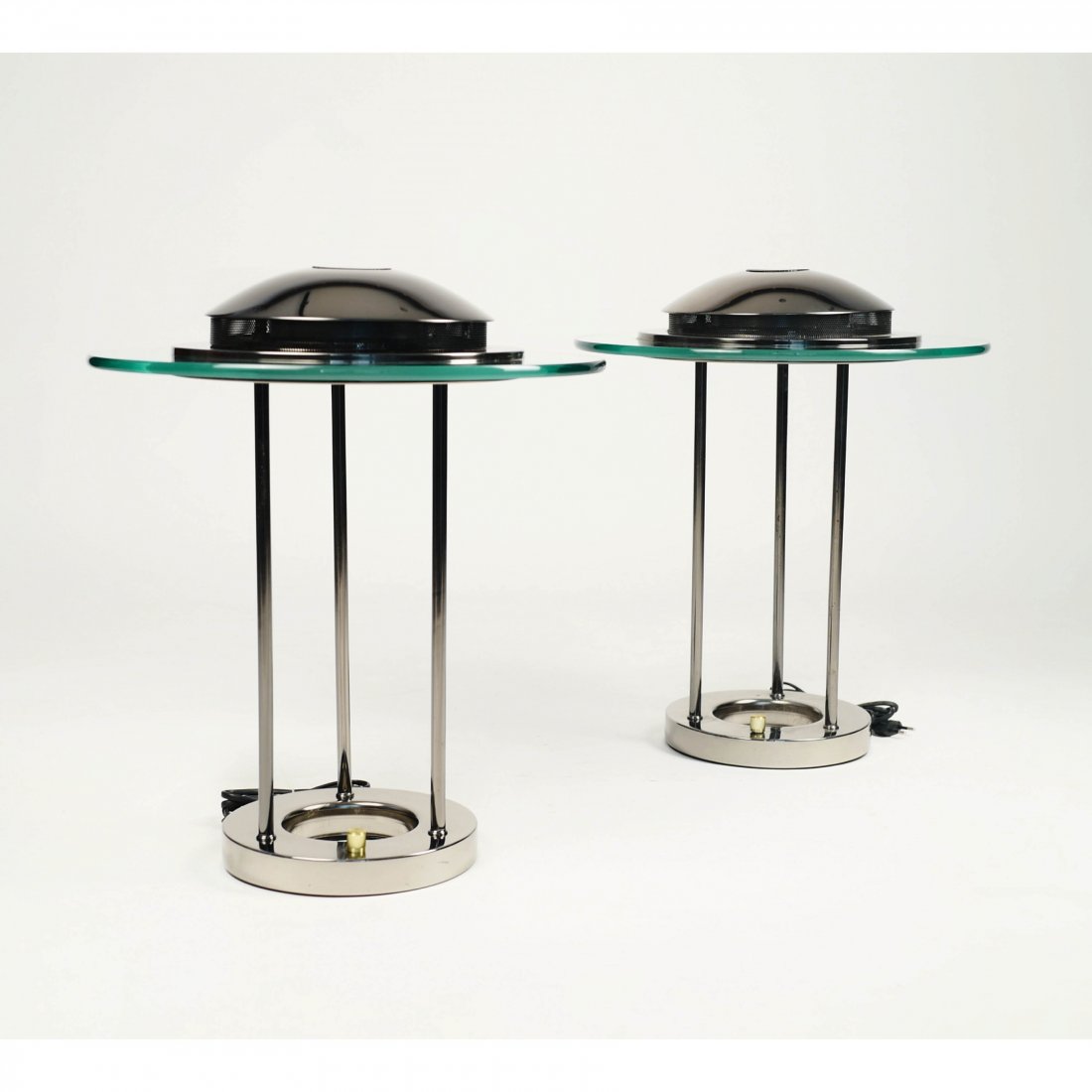 Pair Robert Sonneman Saturn Saucer Lamps: Pair Robert SonnemanSaturn Saucer Lamps Pair of Postmodern Robert SonnemanAtomic Saturn Saucer Desk Lamps, 220V,dimmable. Dimensions H 16 Diameter 16inches
